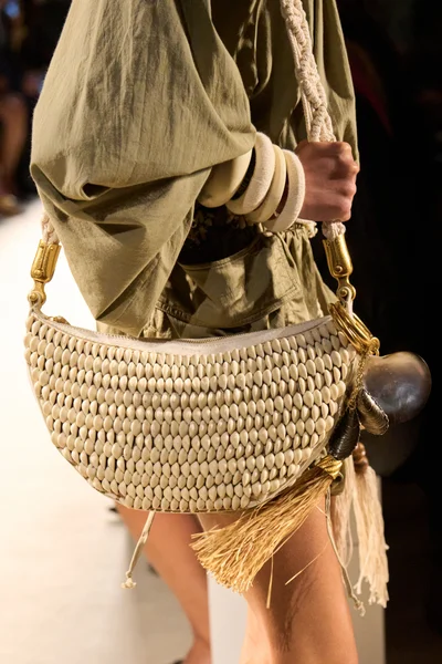 Look 55